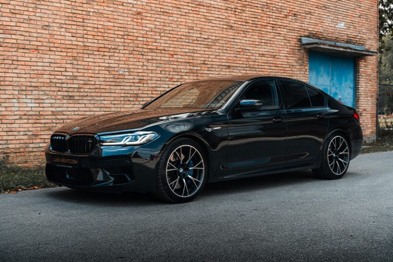 BMW M5 F90 LCI