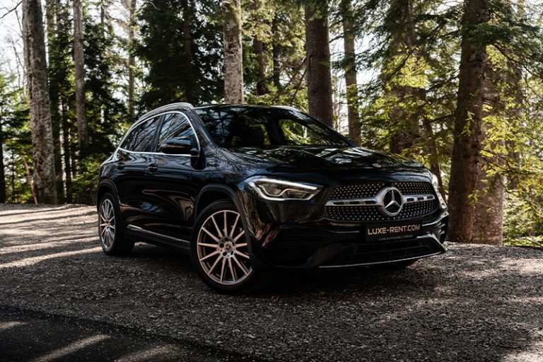 Mercedes-Benz GLA 200d AMG line