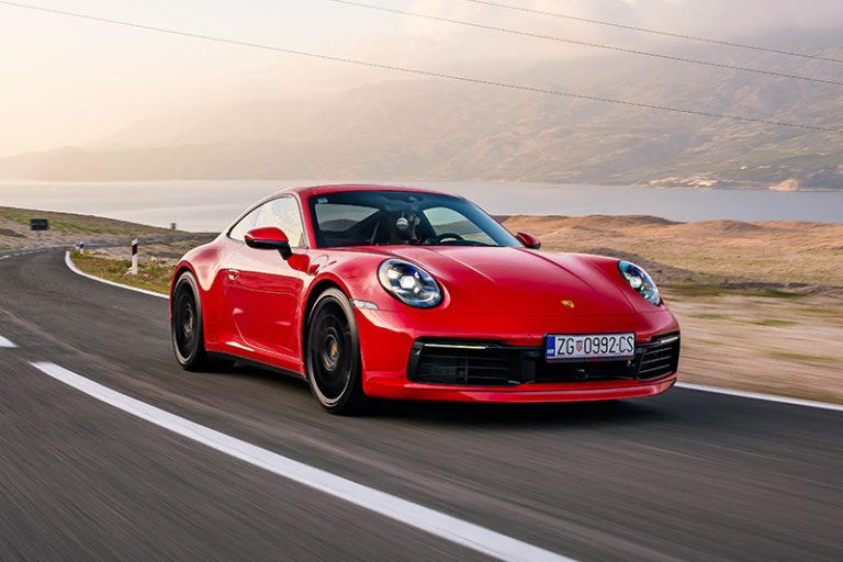 Porsche 911 Carrera S PDK 992